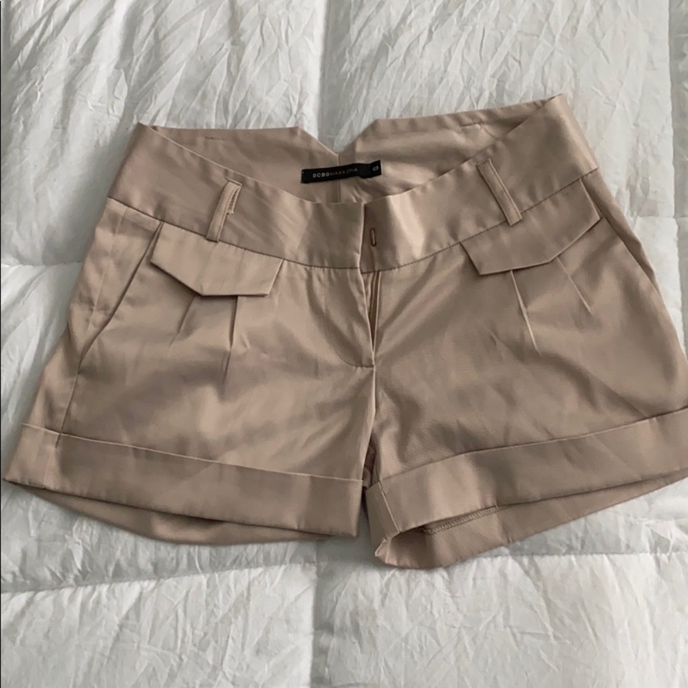 BCBGMaxazria Champagne silk shorts
